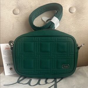 NWT Lug Mingle Matte Luxe Vegan Leather Camera Bag in Wickedly Green